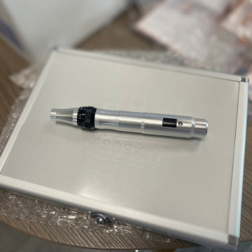 Microneedling apparaat